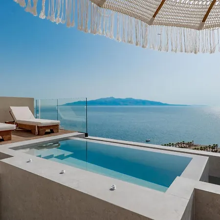 The Sky Collection & Penthouses Sarandë