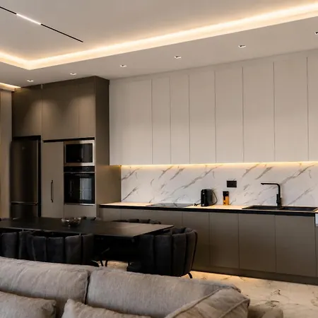 Lejlighed The Sky Collection & Penthouses