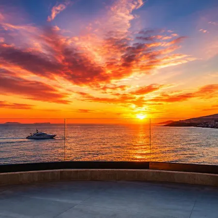 Lejlighed The Sky Collection & Penthouses *